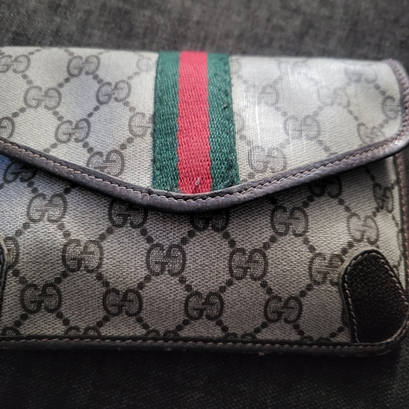 Authentic Gucci vintage wallet - Picture 10 of 10
